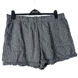 Womens Black Stripe Linen Shorts XL Beachy Breezy Ruffle Coastal Flowy Vacay